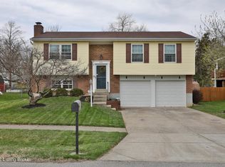 5600 Sprigwood Ln, Louisville, KY