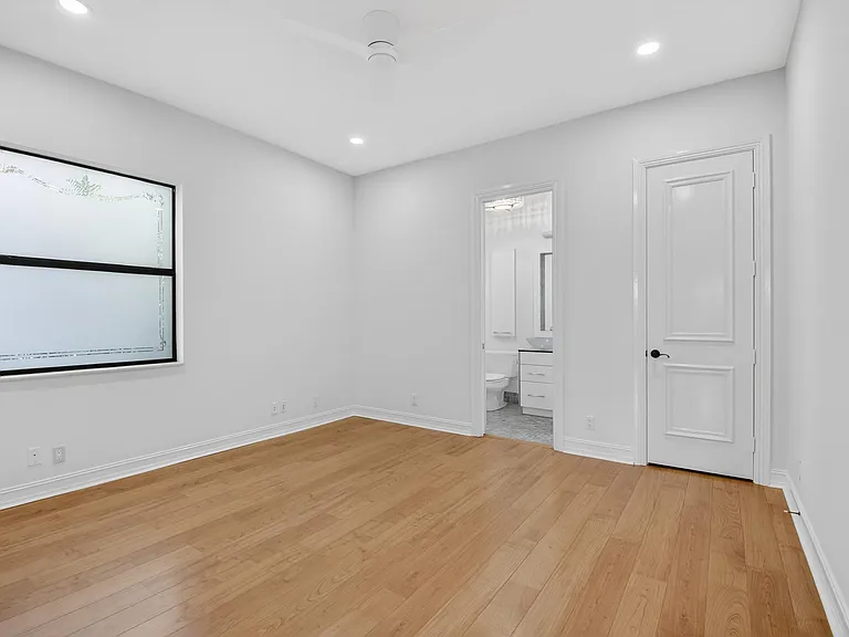 17921 Villa Club Way — Photo 41