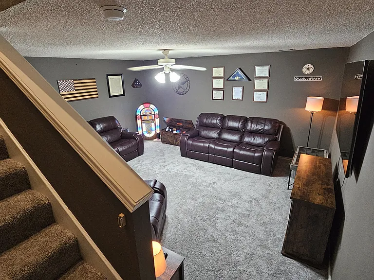 10306 York Ave — Photo 67