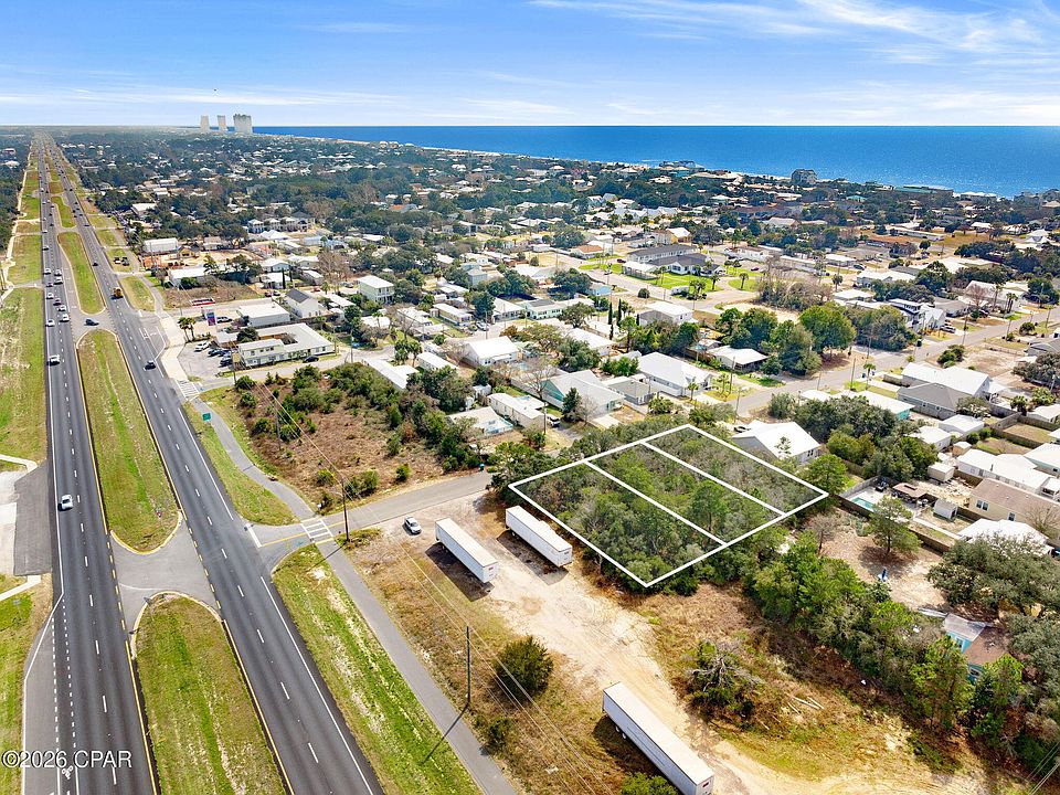 1st image of 325 Oleander Dr