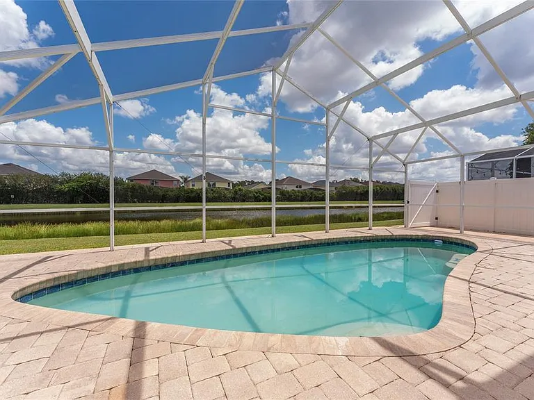 271 Indian Point Cir — Photo 22