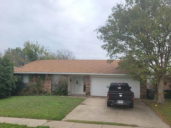 5th image of 273 Gardenview St