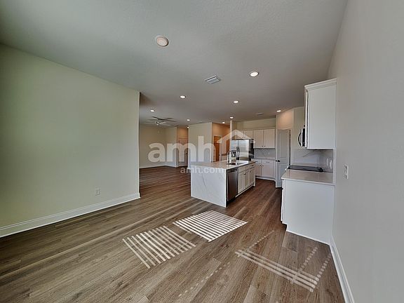 4th image of 2537 Feather Crest Dr