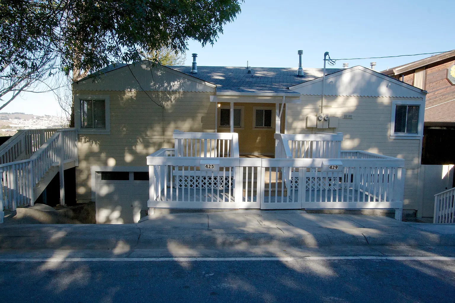 425 Sierra Point Rd #429 photo 1