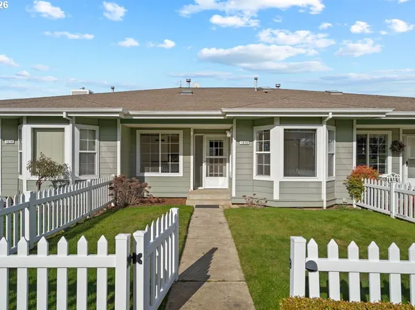 1826 Armadale Ave, Hood River, OR 97031