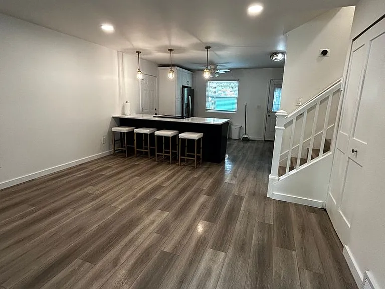 3559 Halpern St — Photo 2