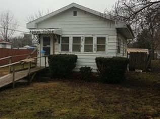 1725 Pine St, Ottawa, IL 61350