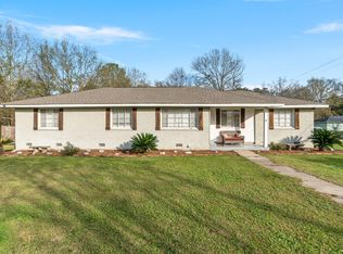 115 Smith St, Petal, MS 39465