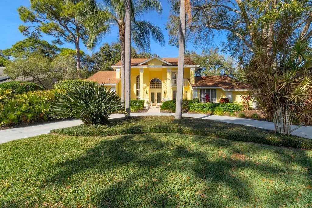 4 bed, 3.5 bath, 2362 sqft, $4,500 — Photo 2