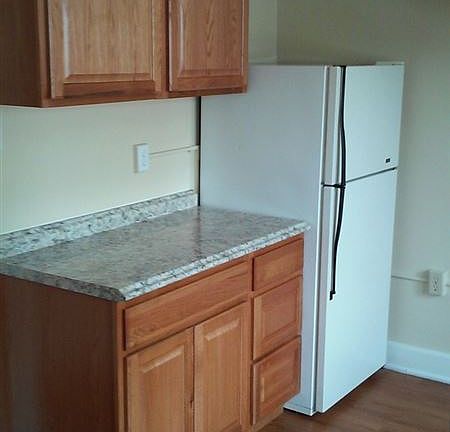 2nd image of 2549 University Ct