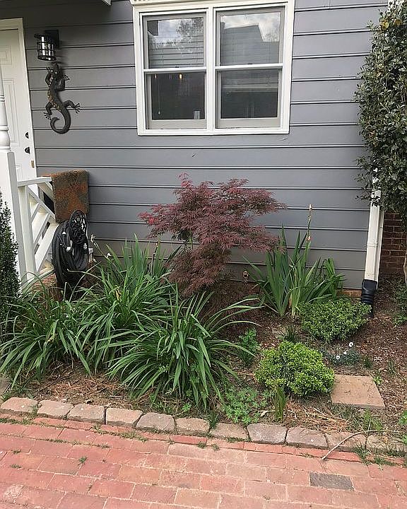 1st image of 210 Cross Keys Ct