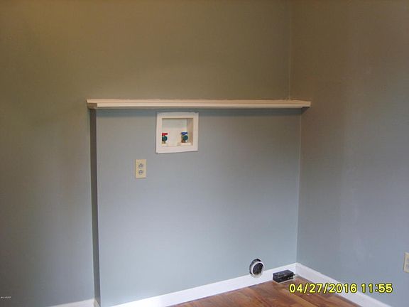 4th image of 324 1/2 N 15th St