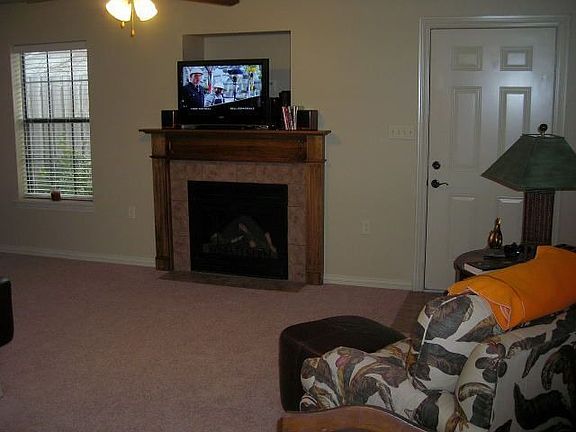 3rd image of 3518 W Chevaux Dr