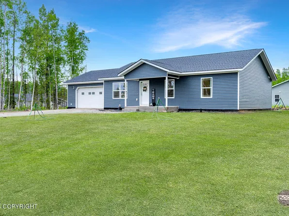 1225 N Tigger Dr, Wasilla, AK 99654