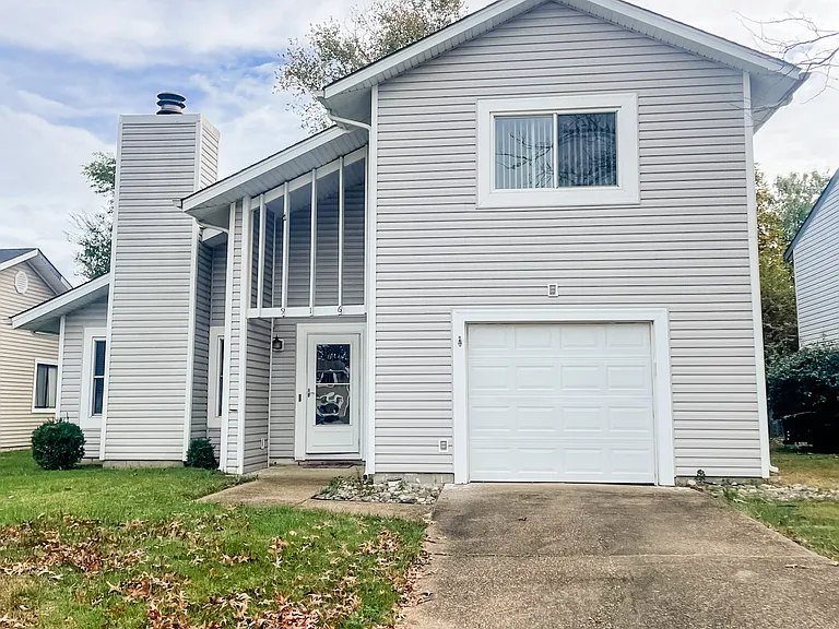 916 Appleby Ct — Photo 2