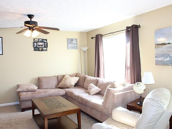 2nd image of 9294 Sawgrass Dr