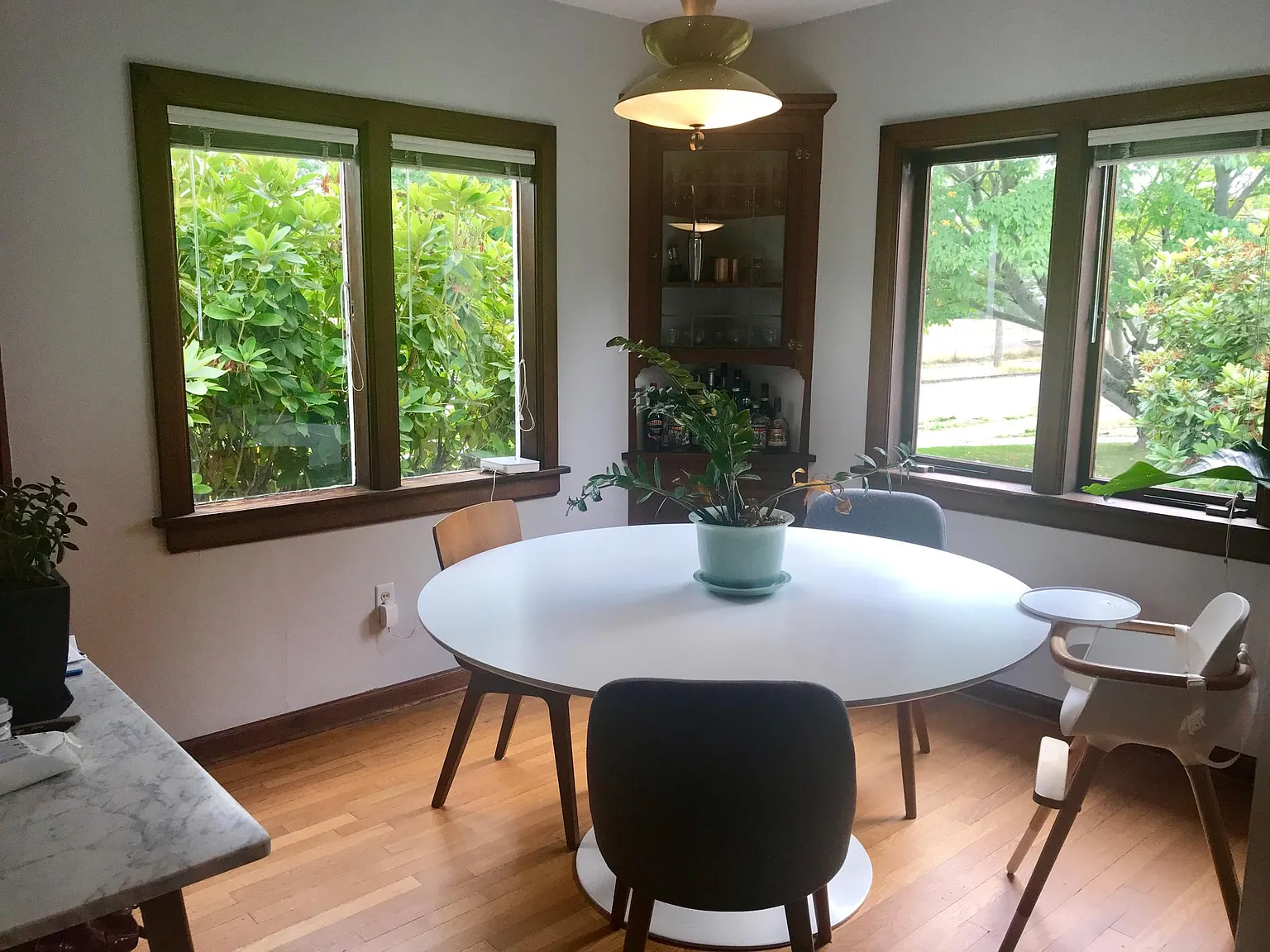 3 bed, 1308 sqft, $2,850 — Photo 4