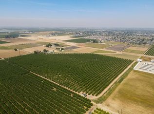 3630 S Greenwood Ave, Sanger, CA 93657