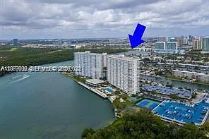 300 Bayview Dr #508 — Photo 30