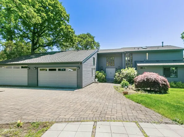 13700 NW Bridle Ln, Portland, OR 97229