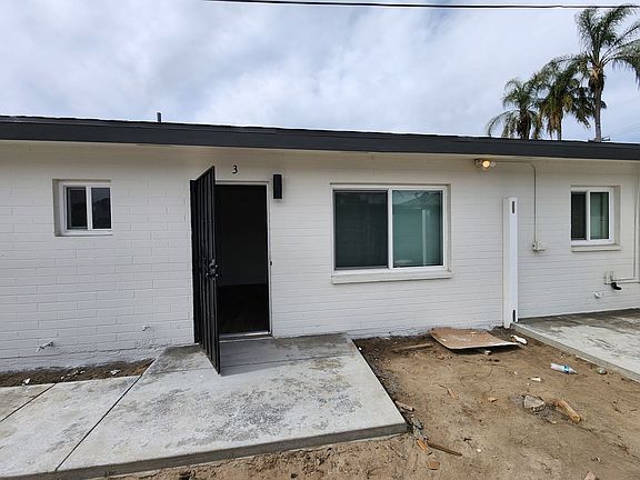 4th image of 8620 Lampson Ave #3