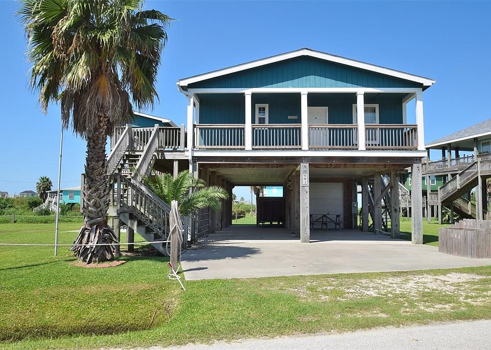 1st image of 983 Driftwood Dr