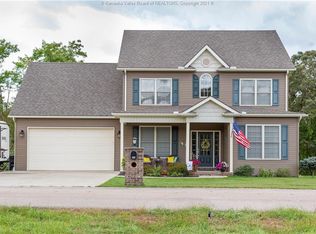 424 Aviators Pt, Eleanor, WV 25070