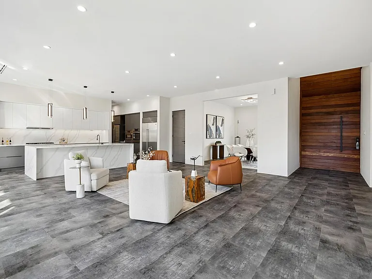 2610 Westgrove Ln — Photo 10