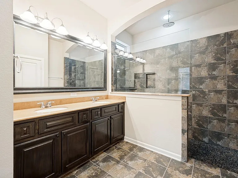 3908 Jasmine Fox Ln — Photo 9
