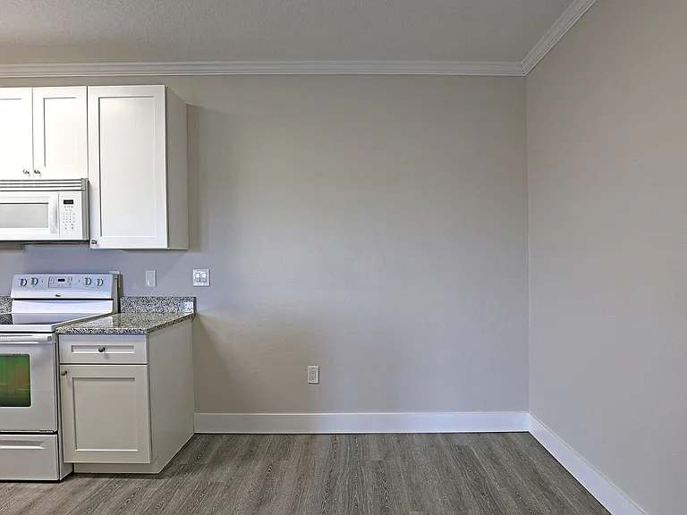 11480 Villa Grand #123 — Photo 9