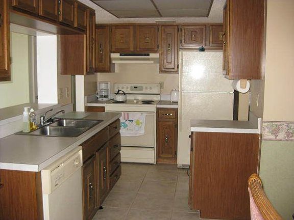3rd image of 4570 Ocean Beach Blvd APT 58