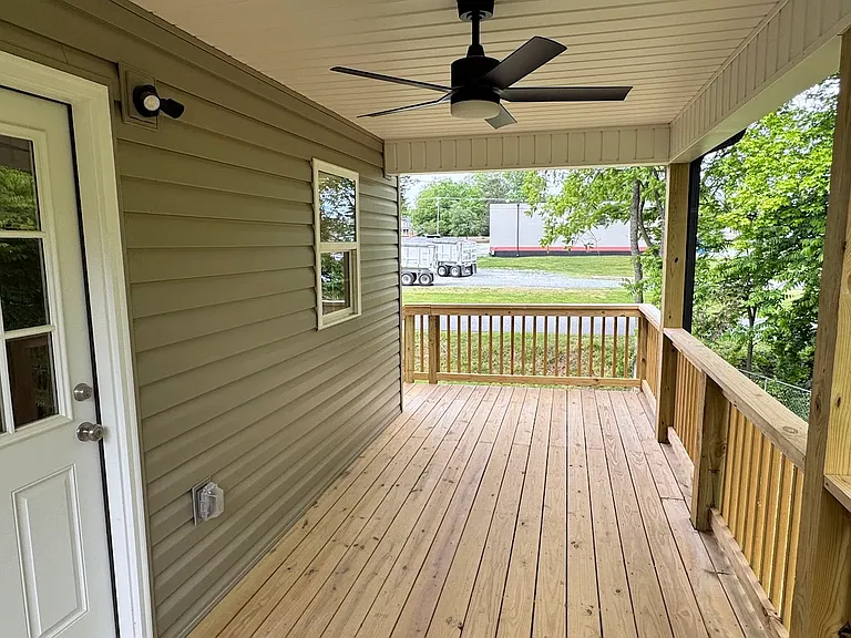 105 E Highfill Ave #105 — Photo 6