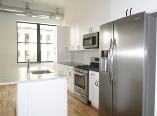 858 W Wrightwood Ave #3, Chicago, IL 60614