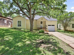 46 Vaughn Dr, Denison, TX 75020