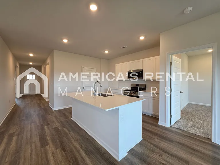 181 Keller Dr — Photo 28