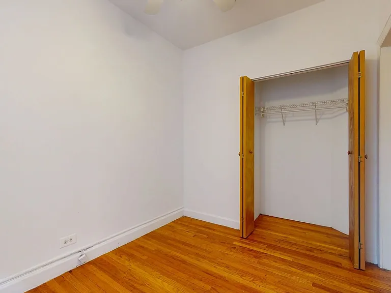 5415 S. Woodlawn Avenue — Photo 101
