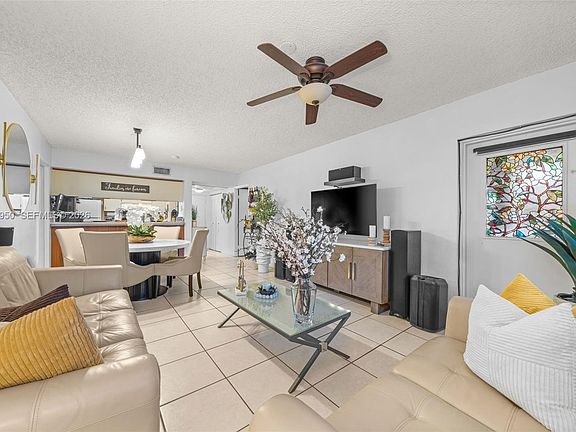3rd image of 8120 Geneva Ct APT 148