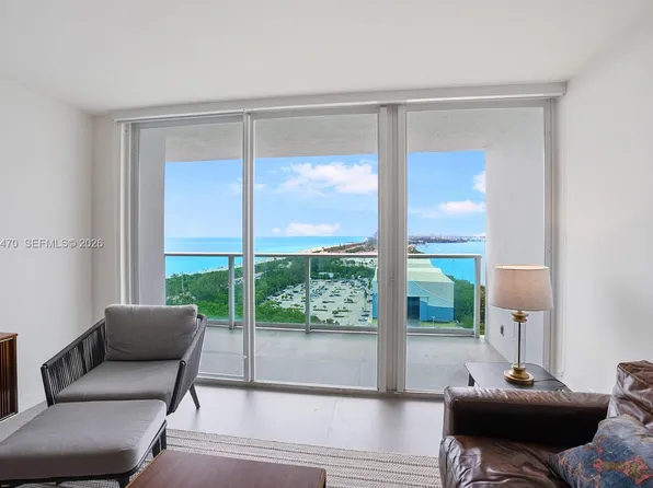 100 Bayview Dr, Sunny Isles Beach, FL