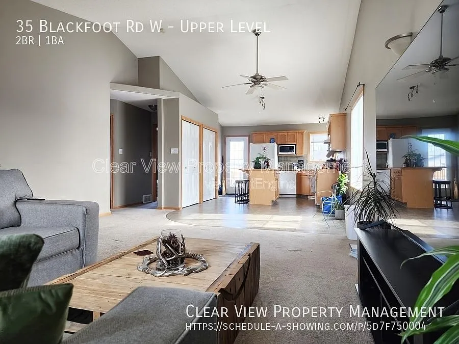 Building Photo - 35 Blackfoot Rd W #1