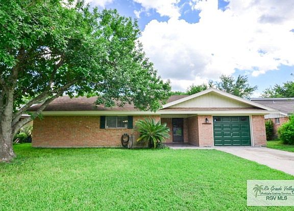 2nd image of 109 W Ebano Ct