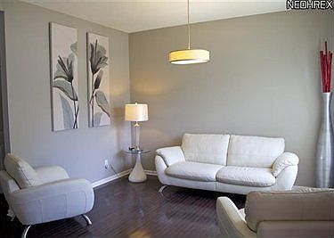 2nd image of 2006 Harrison Dr