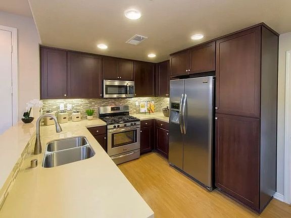 2nd image of 7600 Sitio Del Mar #183