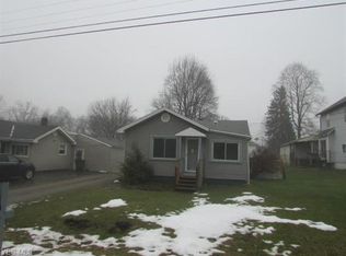 862 Standard Ave, Masury, OH 44438