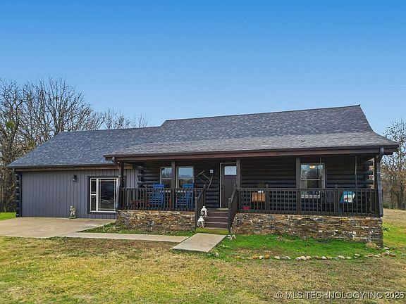 2nd image of 1676 W Folsom Rd