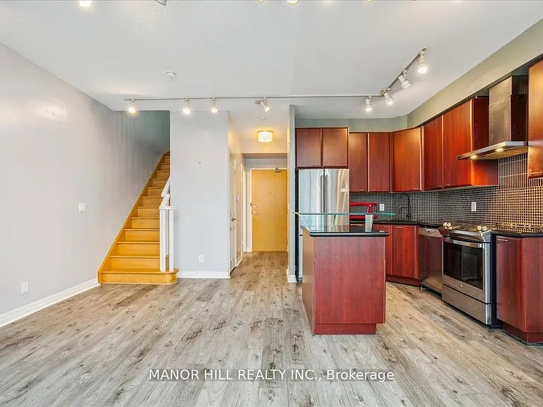 220 Burnhamthorpe Rd W #513 — Photo 13