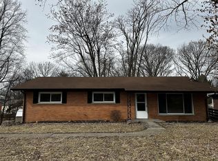 66 Fenwood Dr, Belleville, IL 62220
