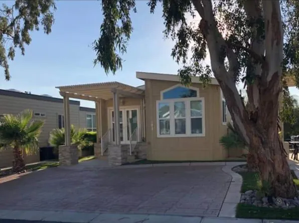 74711 Dillon Rd #1017, Desert Hot Springs, CA 92241