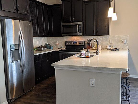 5th image of 2909 Windmill Dr