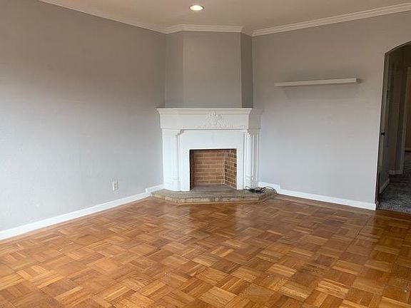 4th image of 1662 45th Ave