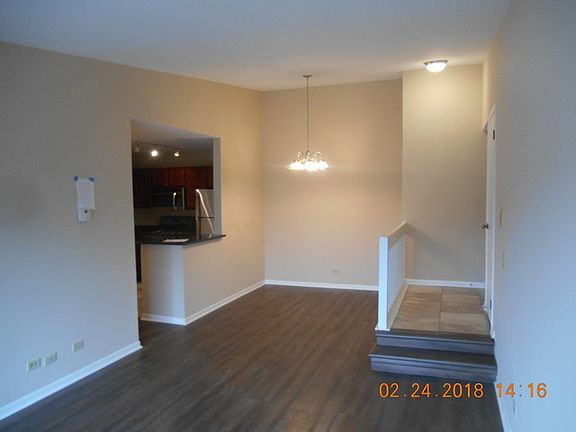 4th image of 1573 Raymond Dr APT 201